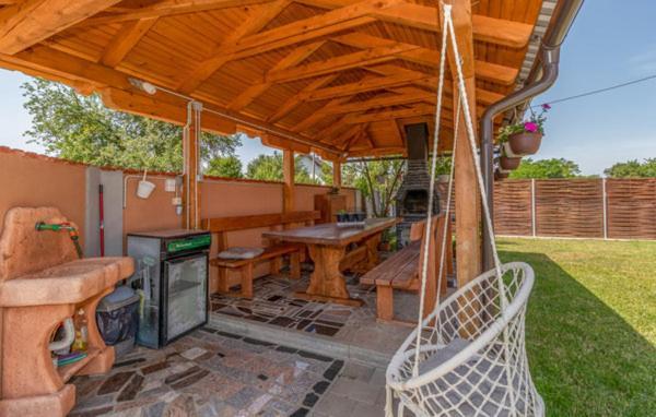 Holiday House Sweet Home Otocac Ngoại thất bức ảnh